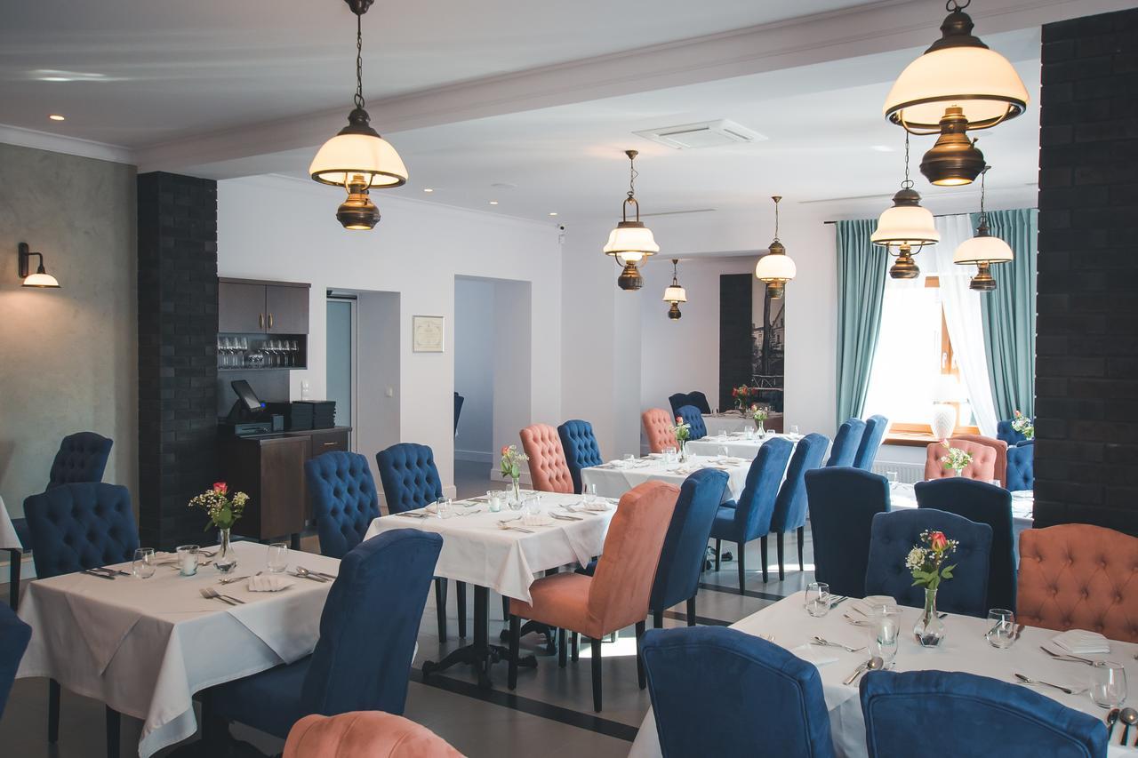 Novopolska - Hotel I Restauracja Kościan Buitenkant foto